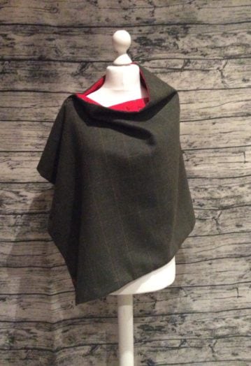 Dark Olive Tweed Cape with striking red Horse/Game Birds/Dog lining